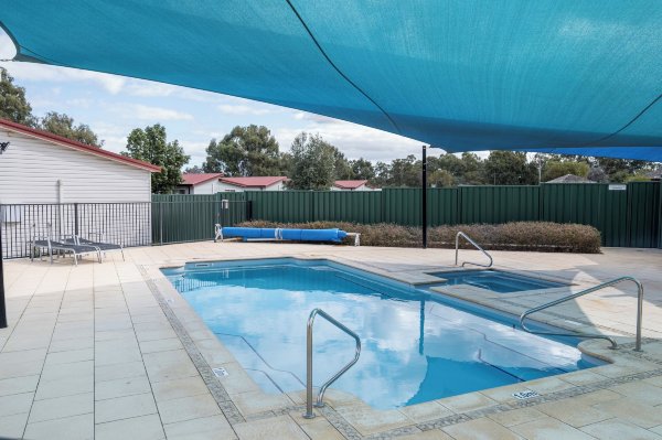 Big4 Perth Midland Tourist Park Hotel Overview