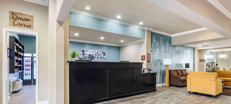 亨茨维尔美国太空及火箭中心-近舒眠套房酒店(Sleep Inn & Suites Huntsville Near US Space & Rocket Center)图片