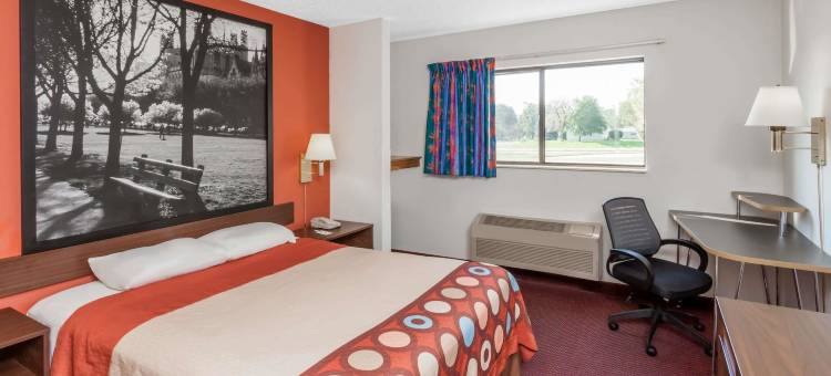 华盛顿-皮奥里亚地区速8酒店(Super 8 by Wyndham Washington/Peoria Area)图片