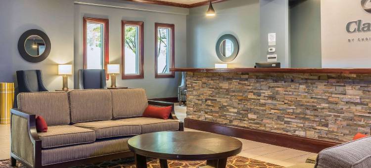 克拉丽奥酒店-贝尔弗农(Clarion Inn Belle Vernon)图片