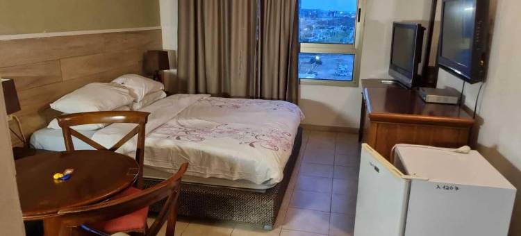 马姆海哈卡梅尔公寓(Marom Hof Hacarmel Apartments)图片