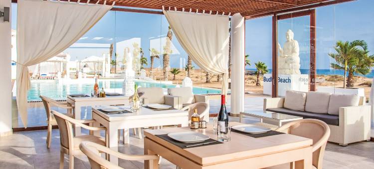 布达海滩 LIVVO 酒店(Hotel LIVVO Budha Beach)图片