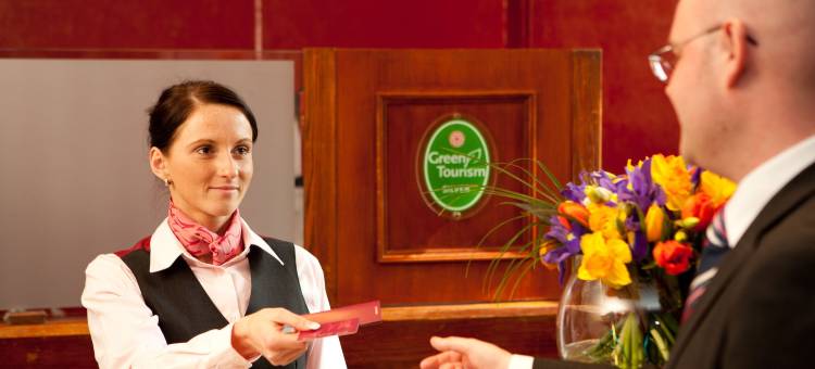 彬格莱班克菲尔德美居酒店(Mercure Bradford Bankfield Hotel)图片