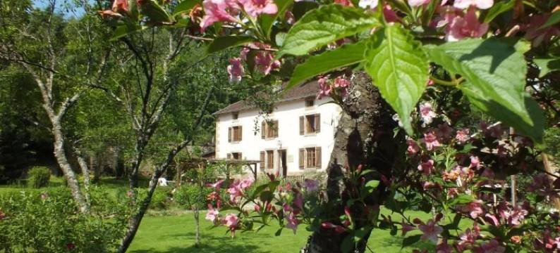 拉克艾蒙特住宿加早餐酒店(Chambres d'hôtes la Charmante)图片