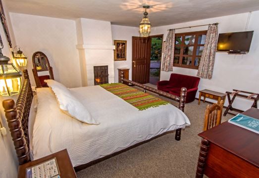 Hacienda Hosteria Chorlavi Hotel Overview