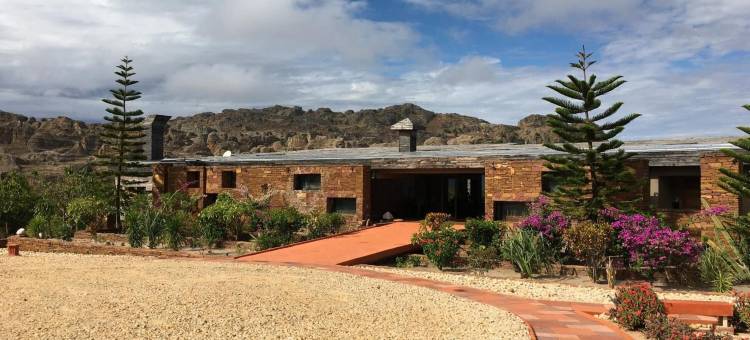 艾萨罗岩石旅馆(Isalo Rock Lodge)图片