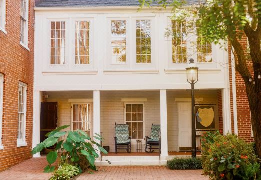 1840s Carrollton InnHotel Overview