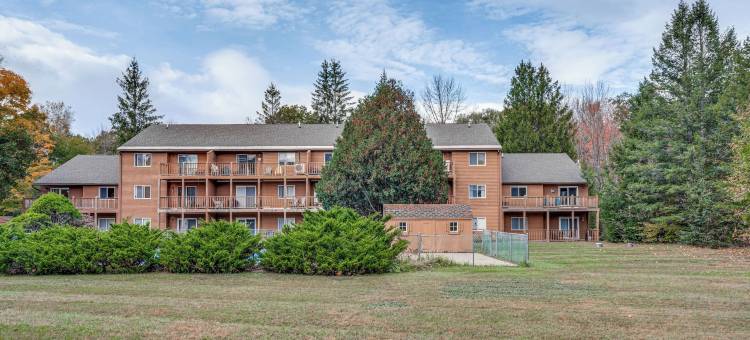 林肯公寓距离Loon Mountain 2英里，并带有阳台！(Lincoln Apartment w/ Balcony: 2 Mi to Loon Mtn!)图片