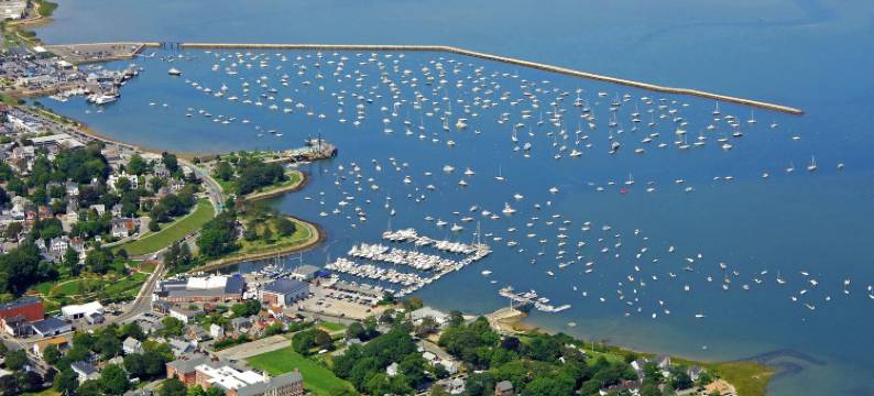 绿色港湾酒店(Green Harbor Hotel)图片