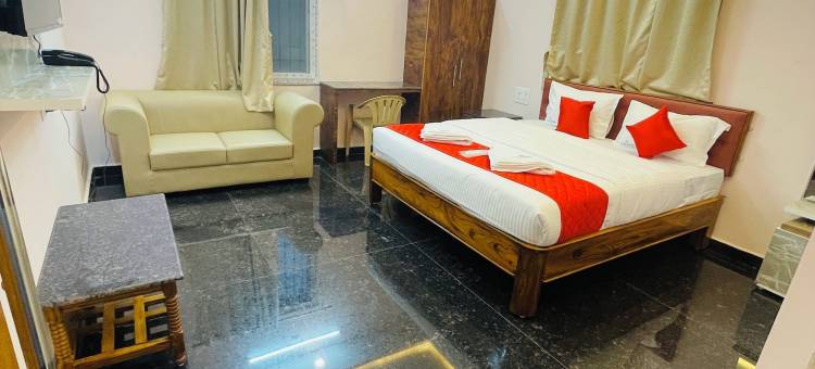 乔纳君悦(Itsy Hotels Jonna Grand)图片