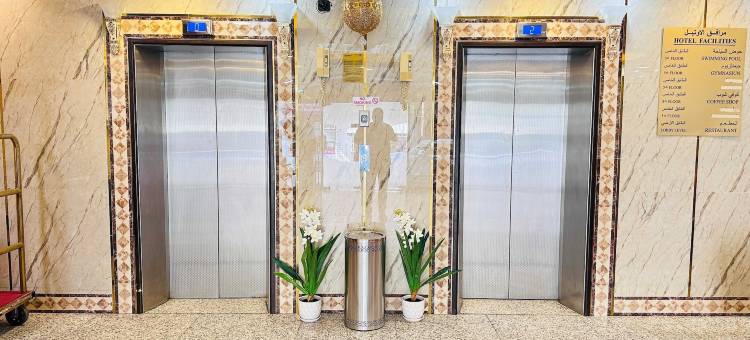 贝尔维拉豪华圣马力诺靠近迪拉钟楼(Belvilla Luxury San Marino Near Deira Clock Tower)图片