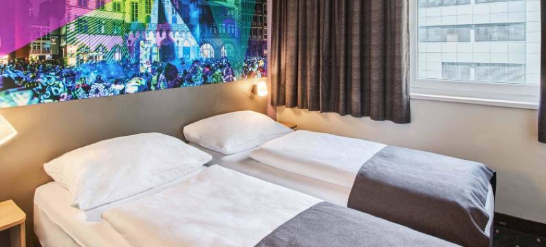 法兰克福涅得拉德民宿酒店(B&B HOTEL Frankfurt-Niederrad)图片