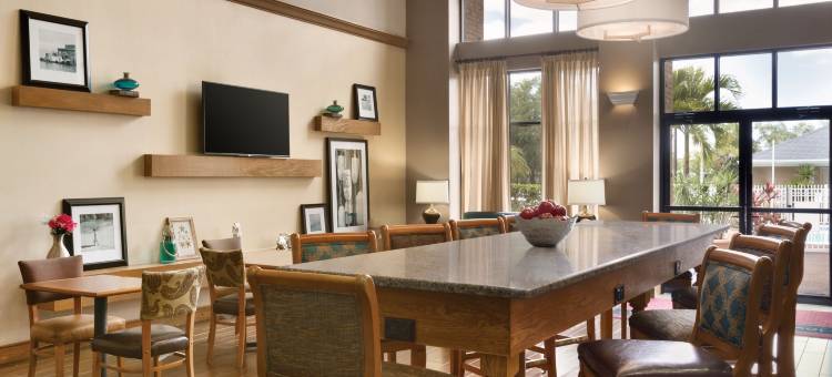 希尔顿欢朋套房酒店-塔彭斯普林斯(Hampton Inn & Suites Tarpon Springs)图片