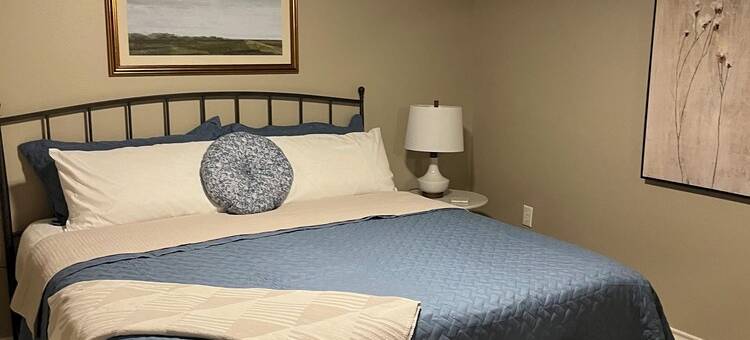 PRIVATE! 900 SF Charming & Spacious Barn-dominium Experience图片