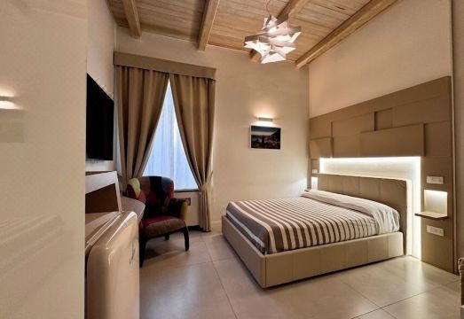 Le Suite del Duomo Over view