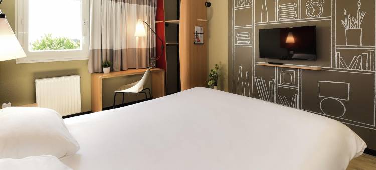 博纳红酒农场宜必思酒店(Ibis Beaune la Ferme Aux Vins)图片