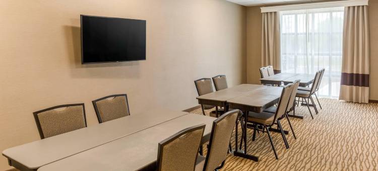 舒适套房酒店阿米什乡村(Comfort Inn & Suites Amish Country)图片