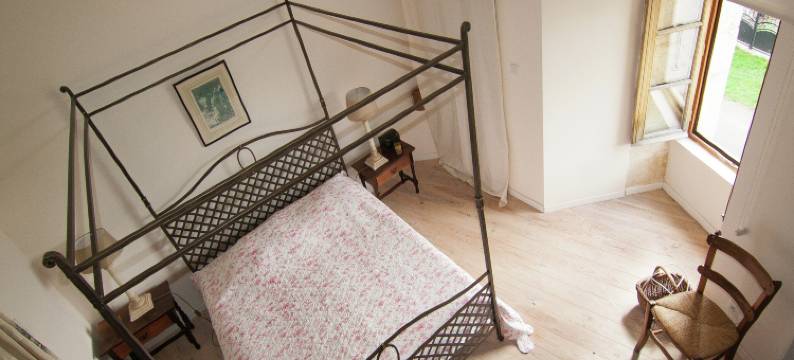 Romantic Tower in Dordogne with Rooftop Terrace图片