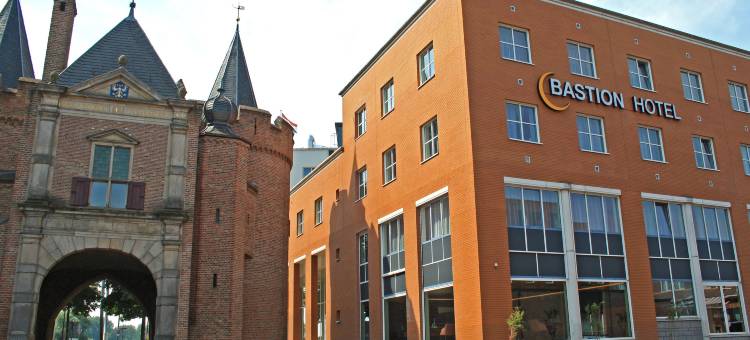 阿纳姆巴斯琛酒店(Bastion Hotel Arnhem)图片