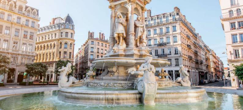 里昂中心查彭尼斯金头公园美居酒店(Mercure Lyon Centre Charpennes Parc de la Tête d'Or)图片