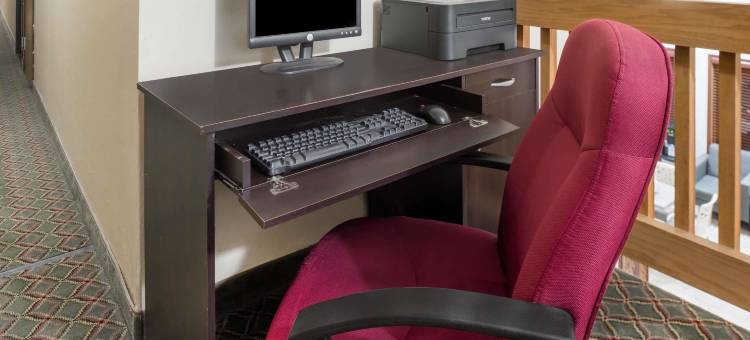 西部平原速8酒店(Super 8 by Wyndham West Plains)图片