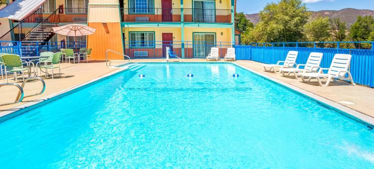 伊雷卡温德姆速8酒店(Super 8 by Wyndham Yreka)图片