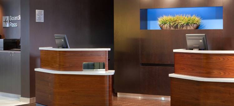 达拉斯艾迪生/科洛路万怡酒店(Courtyard Dallas Addison/Quorum Drive)图片