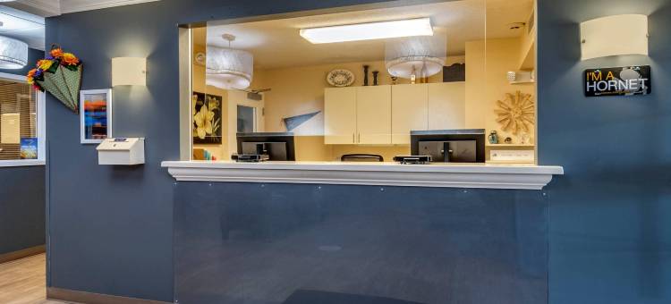 恩波里亚美茵斯坦套房酒店(MainStay Suites Emporia)图片