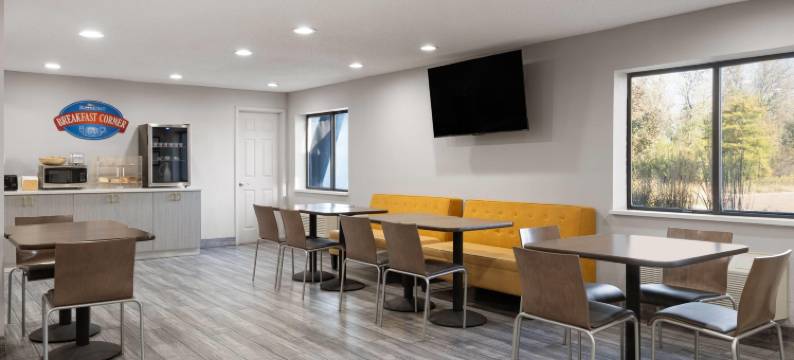 东达文波特温德姆戴斯酒店(Days Inn by Wyndham Davenport)图片