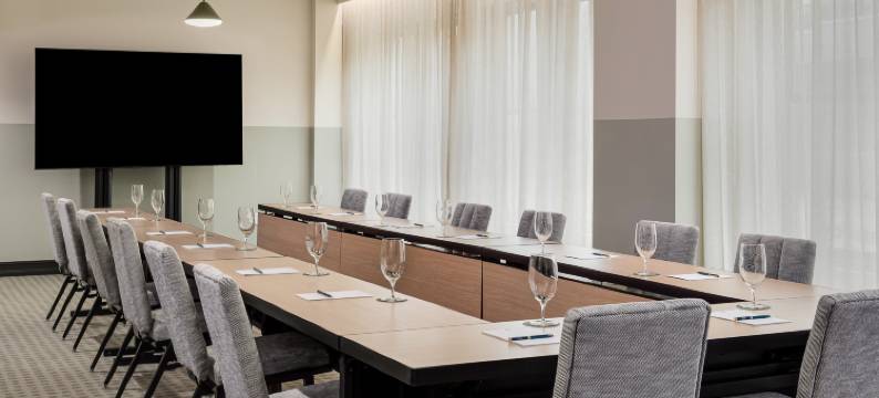 平熨斗酒店(Flat Iron Hotel)图片