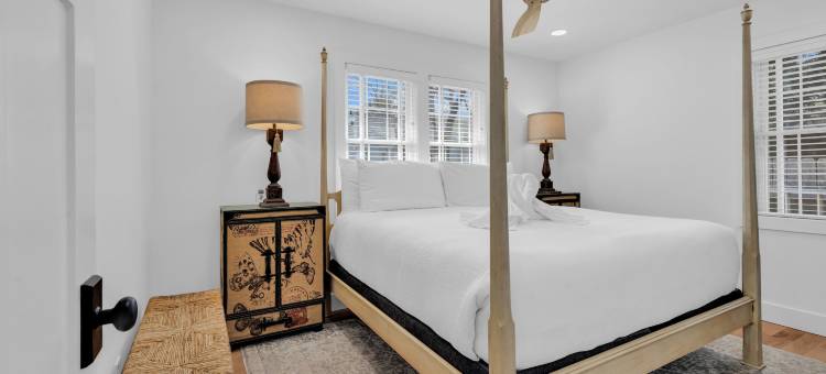 默特尔比奇家庭度假屋-宽敞的四卧室(Myrtle Beach Family Retreat-Spacious 4BR)图片