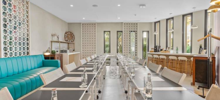 卢贝新城美居酒店(Hôtel Mercure Villeneuve-Loubet Plage)图片