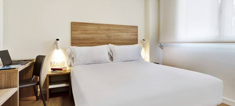 洛格罗尼奥套房赛柯特尔酒店(Sercotel Logroño Suites)图片