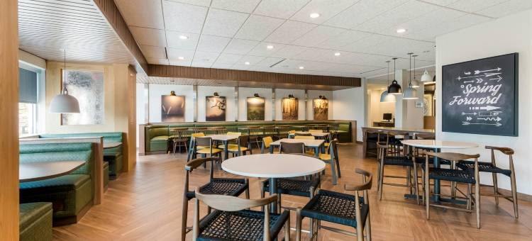 哥伦布卡纳尔温切斯特万枫酒店及套房(Fairfield Inn & Suites Columbus Canal Winchester)图片
