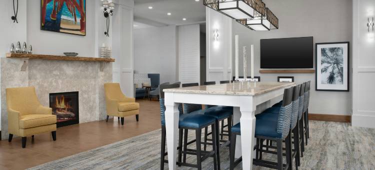 希尔顿维洛海滩市区欢朋套房酒店(Hampton Inn & Suites Vero Beach Downtown)图片