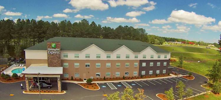 德富尼亚克斯普林斯智选假日酒店(Holiday Inn Express Defuniak Springs)图片
