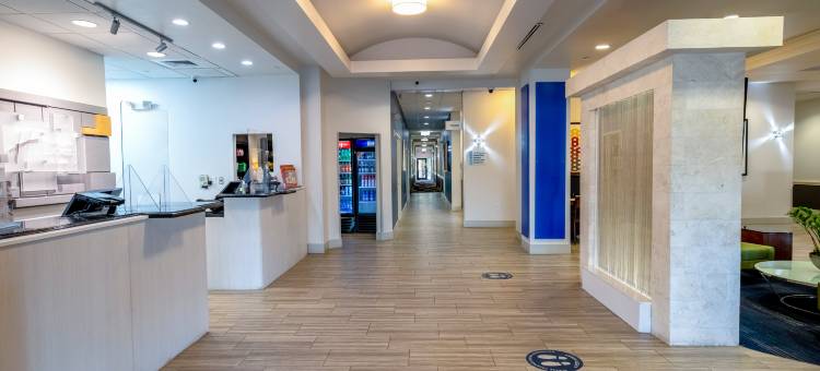 智选假日套房酒店奥兰多 - 国际大道(Holiday Inn Express & Suites Orlando - International Drive)图片