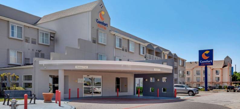 达拉斯沃思堡国际机场舒适套房酒店(Comfort Suites DFW Airport)图片
