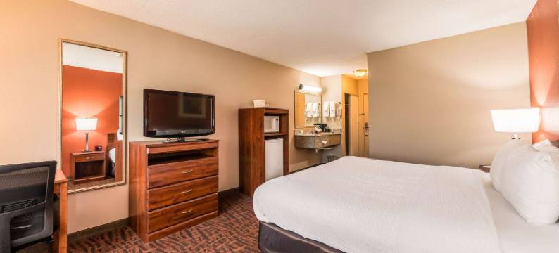 诺曼湖旅馆及套房(Garner Hotel CORNELIUS LAKE NORMAN by IHG)图片