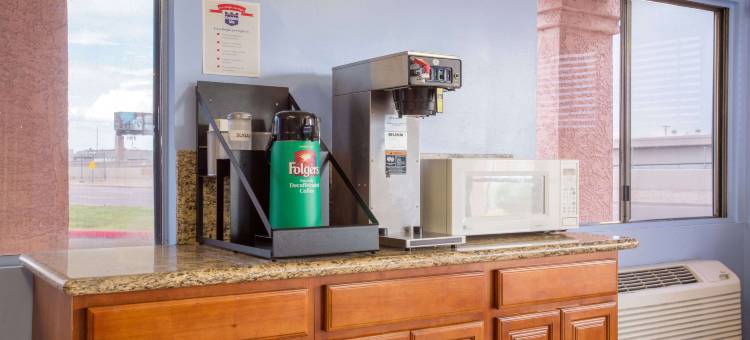 凤凰城北黑峡谷高速公路骑士酒店(Knights Inn Phoenix at N Black Canyon Hwy)图片