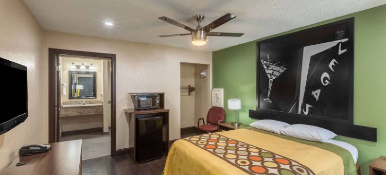 奥斯汀大学-市区速8酒店(Super 8 by Wyndham Austin University/Downtown Area)图片