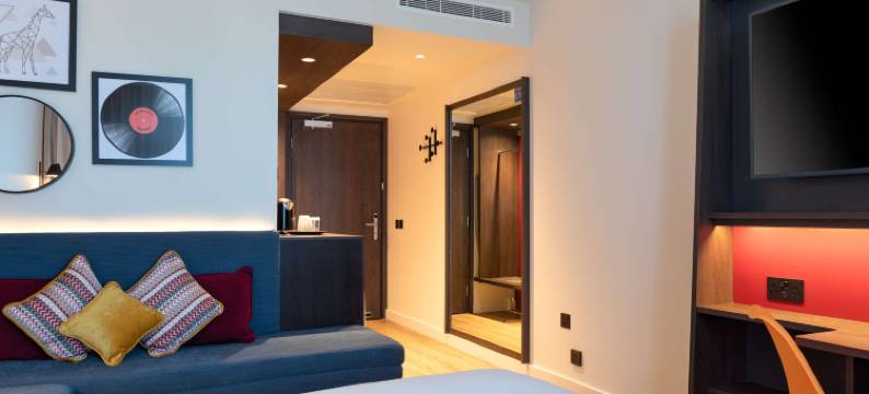 埃士佛德国际希尔顿欢朋酒店(Hampton by Hilton Ashford International)图片