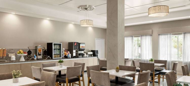 布朗斯维尔北拉昆塔温德姆套房酒店(La Quinta Inn & Suites by Wyndham Brownsville North)图片