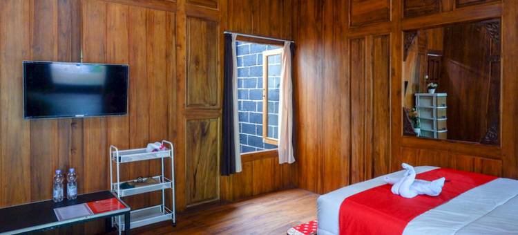 红门酒店沙利亚靠近门多罗车站沃诺索博 2(RedDoorz Syariah Near Terminal Mendolo Wonosobo 2)图片