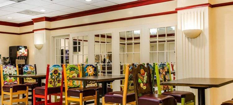 品质套房酒店(Quality Inn & Suites)图片