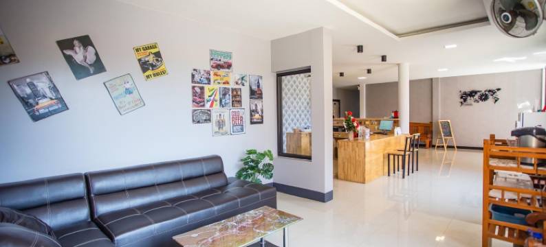 OYO 75464 纳卡琳酒店(Nakarin Hotel)图片