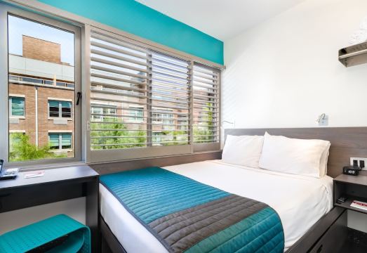 Pod BrooklynHotel Overview