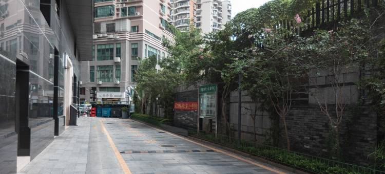 大鱼短租长租公寓(侨香路分店)图片