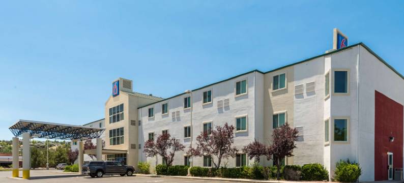 锡达城6号汽车旅馆(Cedar City, UT)图片