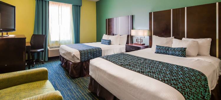 卡里索斯普林斯贝斯特韦斯特优质套房酒店(Best Western Plus Carrizo Springs Inn  Suites)图片